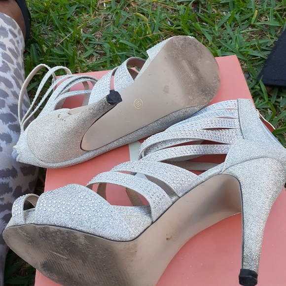 Silver Glitter Heels - Picture 3 of 3